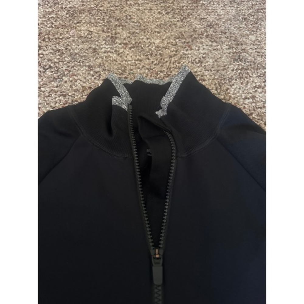 Athleta full zip,‎ black jacket, size SM - Picture 3 of 7